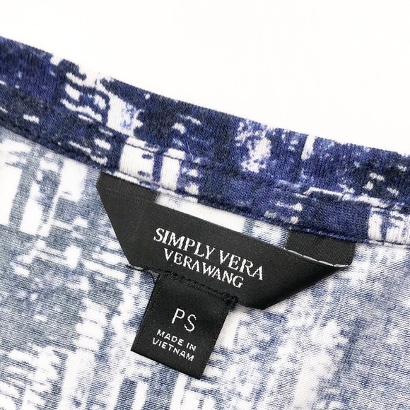 Simply Vera Vera Wang blue/white front knot top Petite - Picture 3 of 5